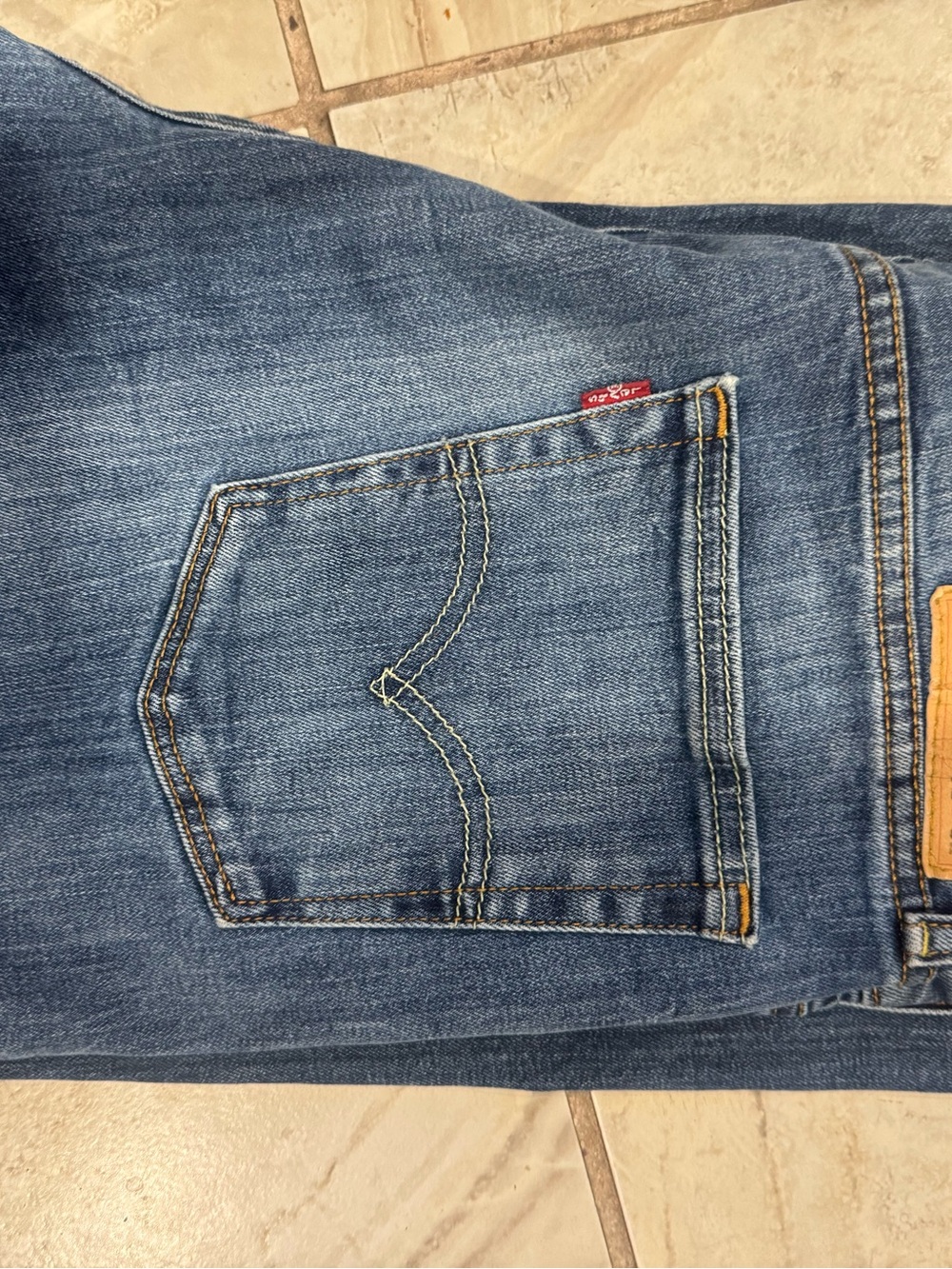 Levi’s 514 Straight Fit Jeans Men’s 32x32 Medium Wash Denim